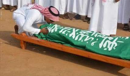 عاجل بالصور : وصول الدفعه الأولى من القتلى السعوديين في اليمن والبالغ عددهم ٣٩ قتيل قضوا في معركة الحديدة