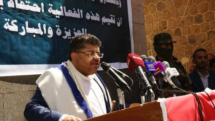 محمد الحوثي: الجبهة الطبية جبهة مساندة للمرابطين في الجبهات