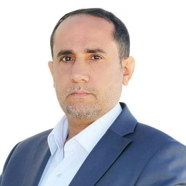 هاااام : مدير مكتب الرئاسة يؤكد أهمية إصلاح الوضع الإداري في مؤسسات الدولة..