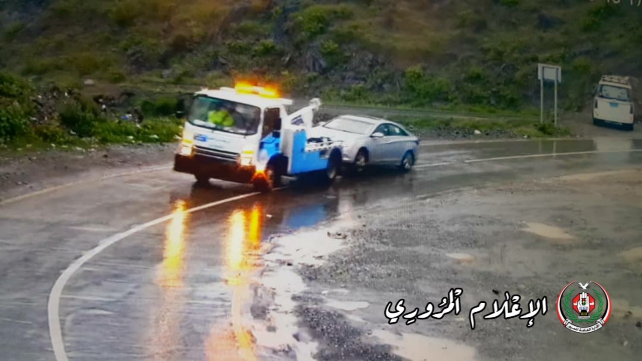 شاهد : جانب من جهود شرطة المرور في أمانة العاصمة والمحافظات الحرة