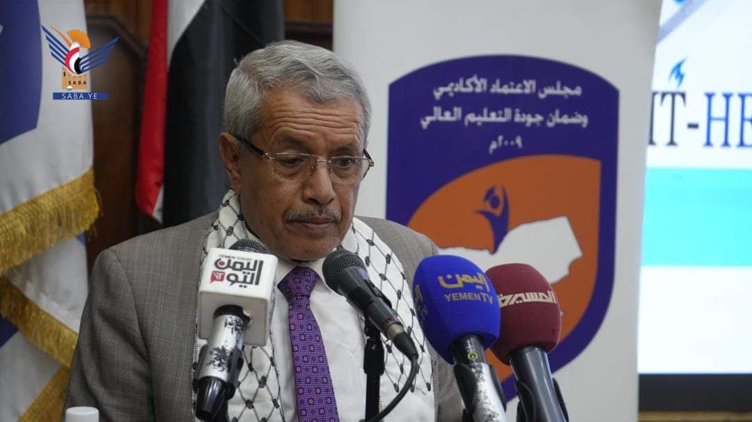 عن طريق حلم .. كبير مشايخ مأرب يدعو إخوانه حزب الإصلاح العودة إلى صنعاء .. ويكشف عن مؤامرات خطيرة تستهدف حياتهم ..
