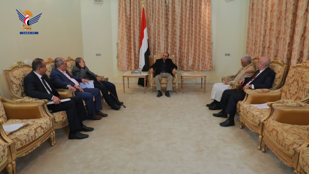 مبادرة احادية للرئيس المشاط بخصوص صرف جميع مرتبات موظفي الدوله ...