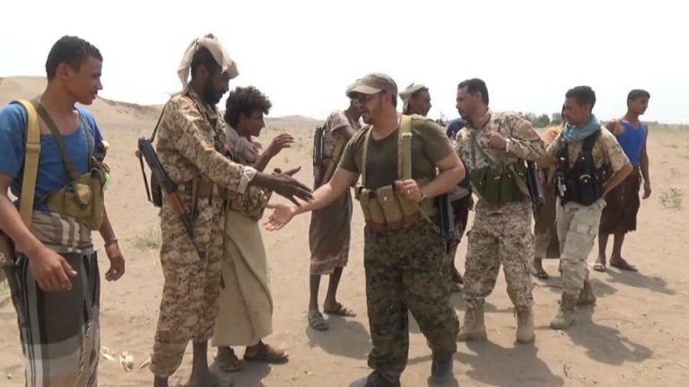 الأسد يتفقد أحوال المرابطين الأبطال من قوات الجيش واللجان الشعبية بالساحل الغربي 