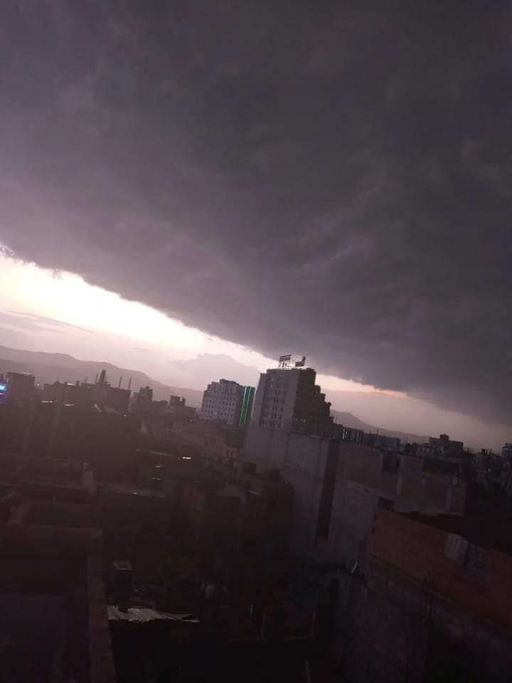 نصائح وتحذيرات هامة عند هطول الأمطار الغزيره
