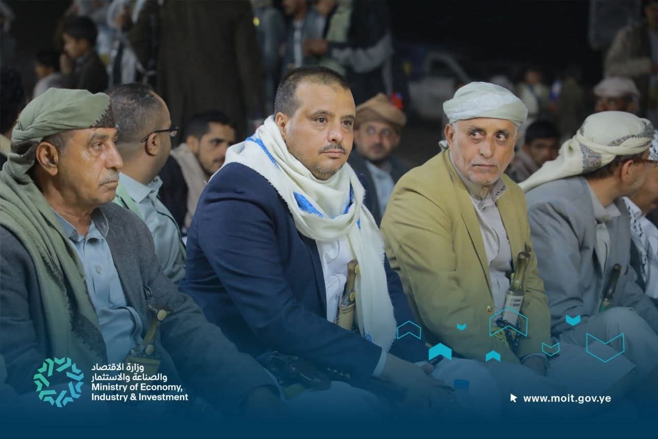 عمران : القائم بأعمال وزير الاقتصاد يشارك بأمسية حاشدة بذكرى يوم الولاية في مديرية عيال سريح