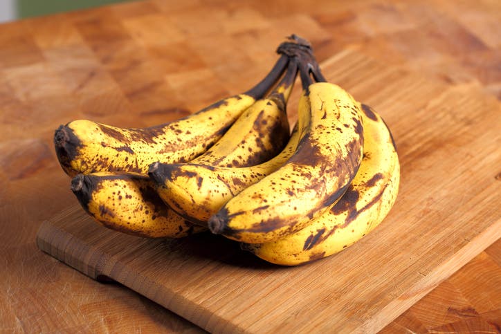 أيهما أفضل الموز الأخضر أو الموز الأصفر (الناضج) خبراء يكشفون أين تكمن الفائدة