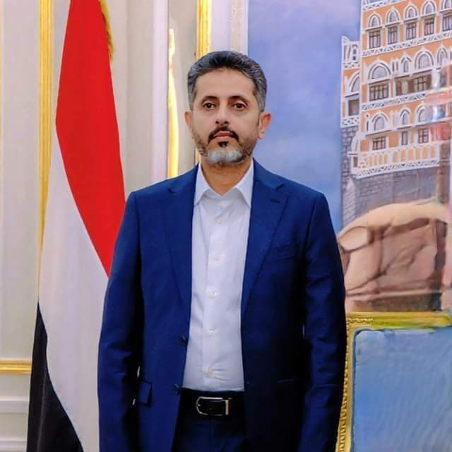 وزير الاعلام : نشعر بالفخر لإهداء الرئيس المشاط إنجاز مشروع زراعة صمام القلب لثورة الـ 21 من سبتمبر
