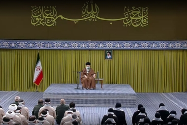 خامنئي: يكشف من وراء ضرب أمريكا وأسرائيل في المنطقة ...
