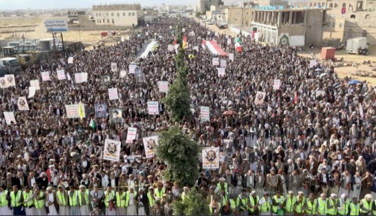 حدث قبل ساعات قليلة من الآن في محافظة عمران والمحافظ جعمان في مقدمة الصفوف