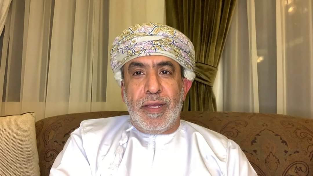 مسؤول عماني يتوقع بإعلان اتفاق اليمن بهذا الموعد ...