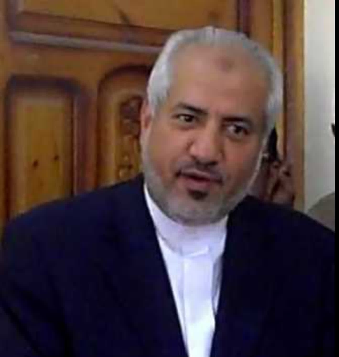 ابوبكر الشيباني يدين نشر فيديو زيارته لوالده في احد مشافي القاهرة ويصف ذلك بالجرم وانتهاك الخصوصية