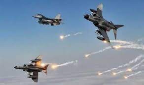 طيران تحالف العدوان يرد على هزيمته في محور جيزان ويشن أكثر من 97 غاره استهدفت هذه الأماكن