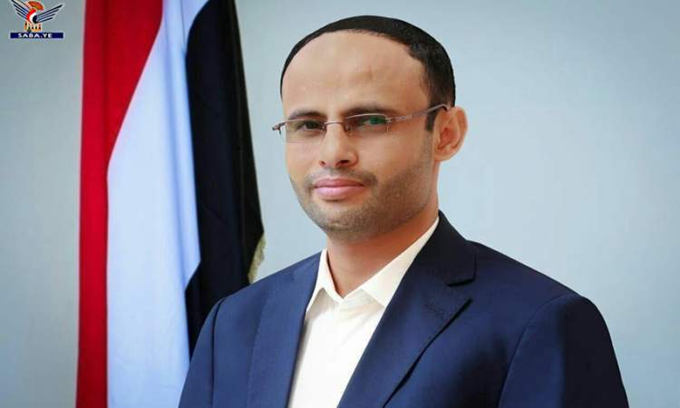 المشير المشاط يهنئ نظيره الجزائري بمناسبة ذكرى ثورة التحرير الجزائرية