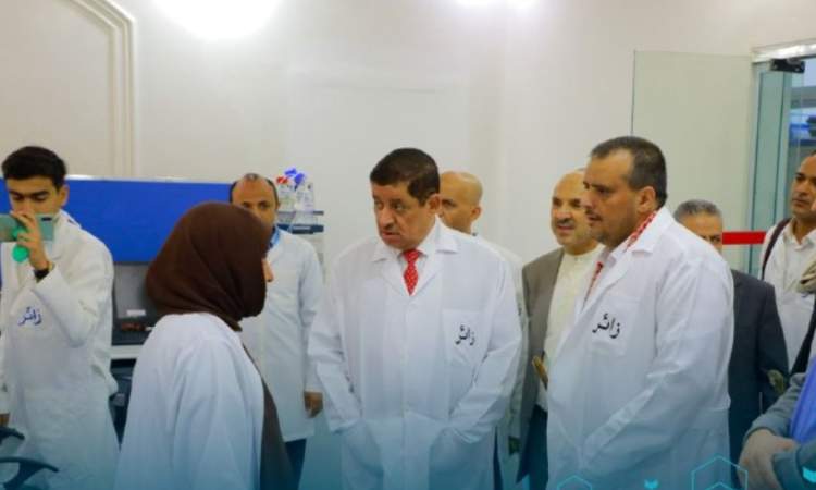 القائم بأعمال وزير الاقتصاد والصناعة والإستثمار يطلع على العملية الإنتاجية في مصنع شفاكو