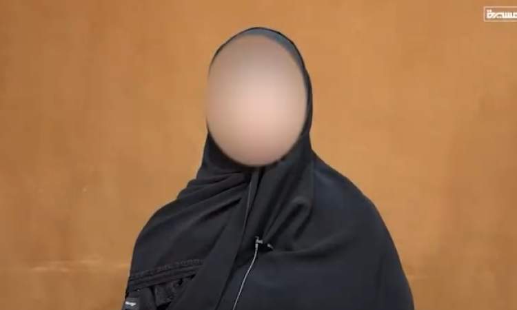 شاهد بالفيديو .. الجاسوسة هدى علي تعترف كيف تمكنت من وضع جهاز تعقب على إحدى السيارات في العاصمة صنعاء