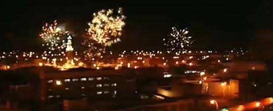 عاجل : انفجارات عنيفة في سماء صنعاء وعدد من المحافظات ..
