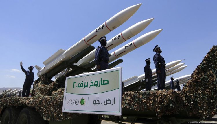 قوات صنعاء تسقط 15 طائرة مقاتلة تابعه للأمريكان وصحيفة أجنبية تفاجئ العالم وتكشف بأن اليمن رابع دولة في العالم باتت تمتلك هذه المنظومة الدفاعية والتي تمكنها من حظرأجواءها قريبا