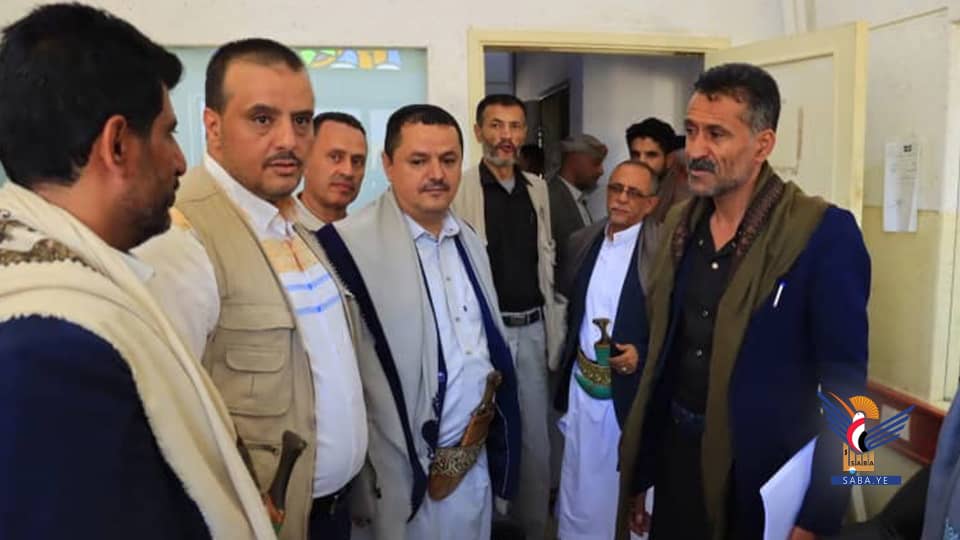 وكيل وزارة الخدمة المدنية ومدير عام هيئة المواصفات يتفقدان مستوى الانضباط الوظيفي بهيئة المواصفات والمقاييس وضبط الجودة
