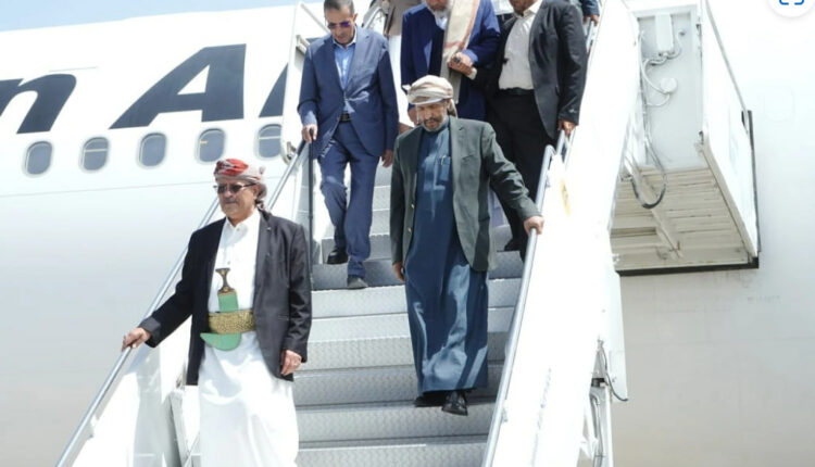 مسؤول إيراني يؤكد عزم إيران خلال المرحلة المقبلة لكسر الحصار على اليمن وتعزيز العلاقات في مختلف المجالات 