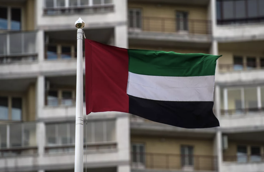دويلة الإمارات ترفض القيام بهذا الأمر بهدف تدمير السعودية ودول الخليج والمنطقة وجرها الى حرب اقليمية مشتغلة