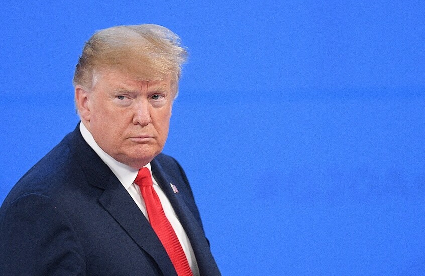في خطابه الأخير ترامب يهدد إيران بإعادتها للعصر الحجري ورد سريع وصارم شديد اللهجة من قائد القوات الجوية للحرس الثوري الإيراني