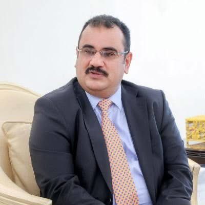 فضيحة مدوية.. مسؤول بحكومة الفنادق يشتري ساعة باتيك فيليب قيمتها يتجاوز مائة ألف دولار ويهديها لهذه الشخصية 