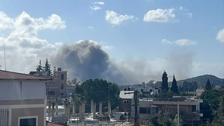 بالصورة..طيران العدوان الإسرائيلي يشن سلسلة غارات عنيفة إستهدفت هذه المناطق في الجنوب