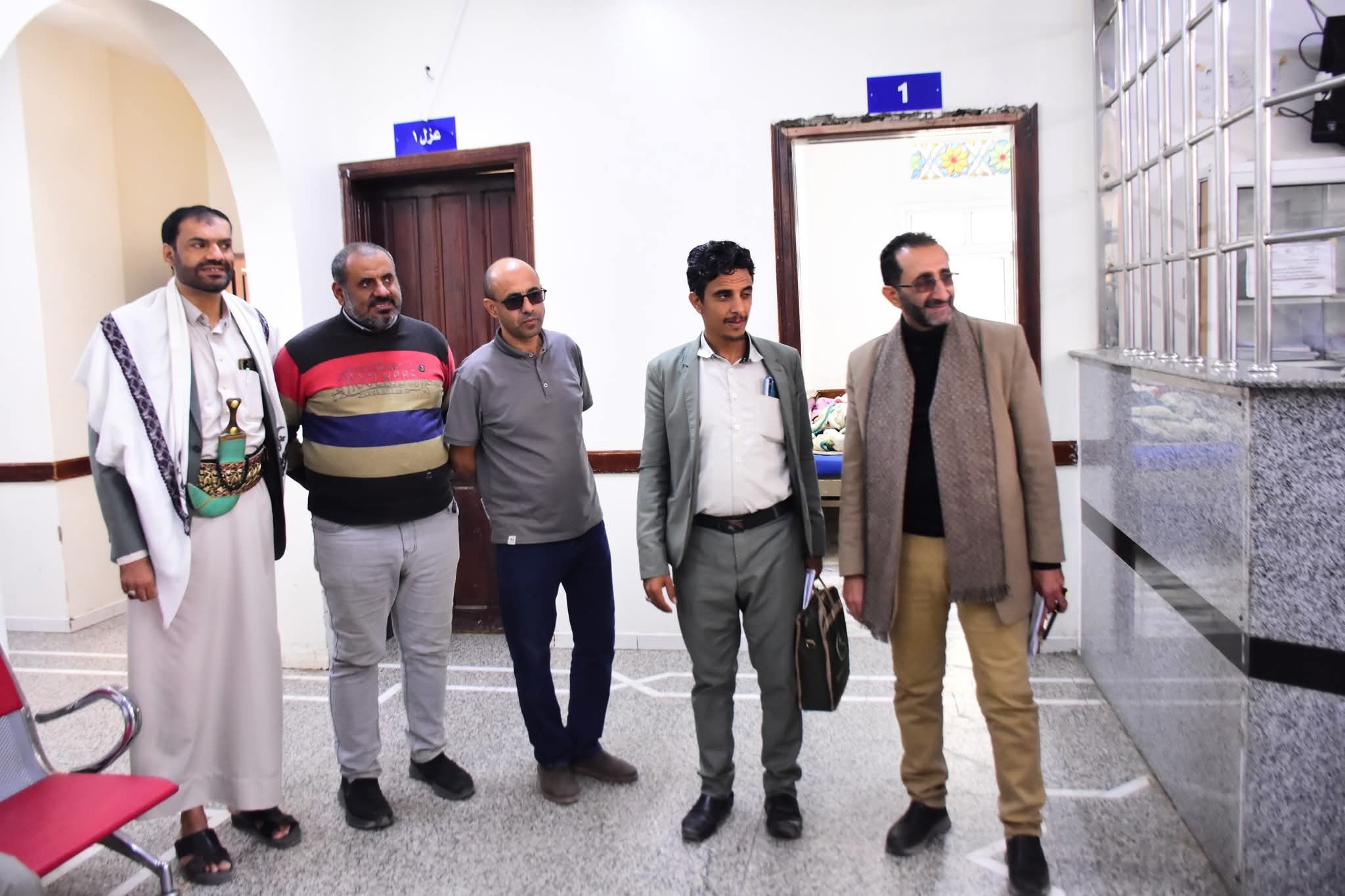 مستشفى الأمل بصنعاء يستقبل وفدًا من جمعية هائل سعيد أنعم الخيرية..