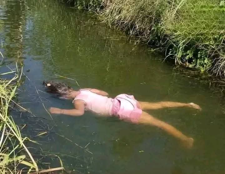 من أجل 