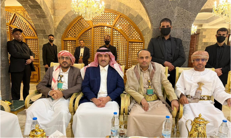 من بين شروط صنعاء صرف مرتبات موظفي الدولة لعشر سنوات مقابل هذا الأمر