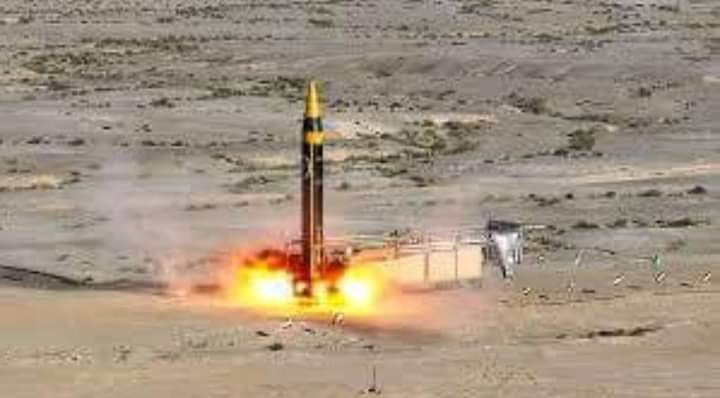 صور .. الإعلام الحربي يوزع مشاهد إطلاق الصواريخ والطائرات المسيرة نحو عمق الكيان الصهيوني