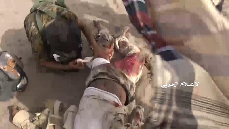 عشرون صورة تكشف جانبا