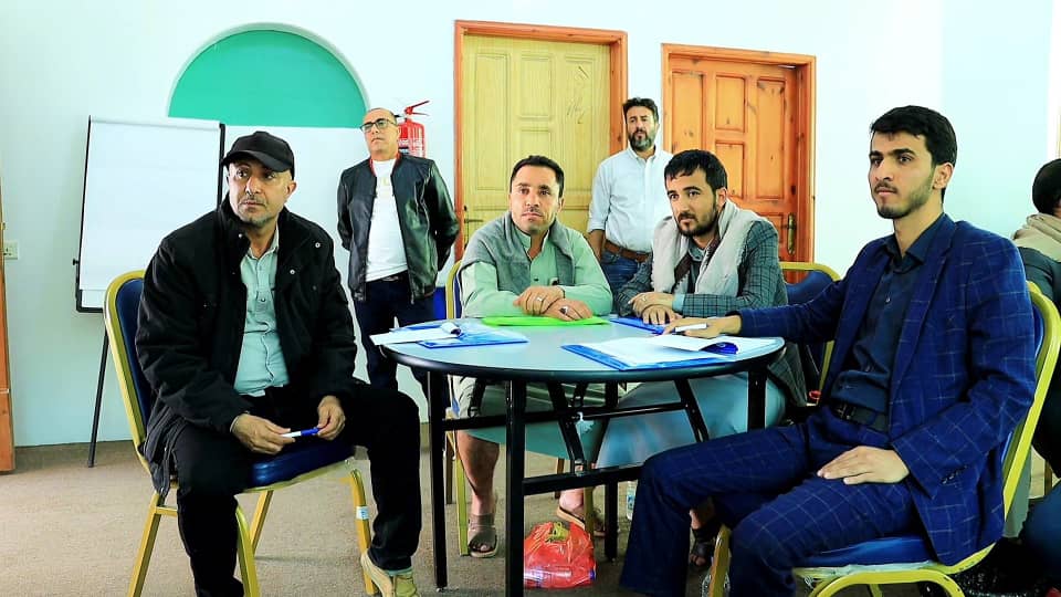 المواصفات والمقاييس تنظم برنامجًا تدريبيًا في مجال المناقصات والمزايدات