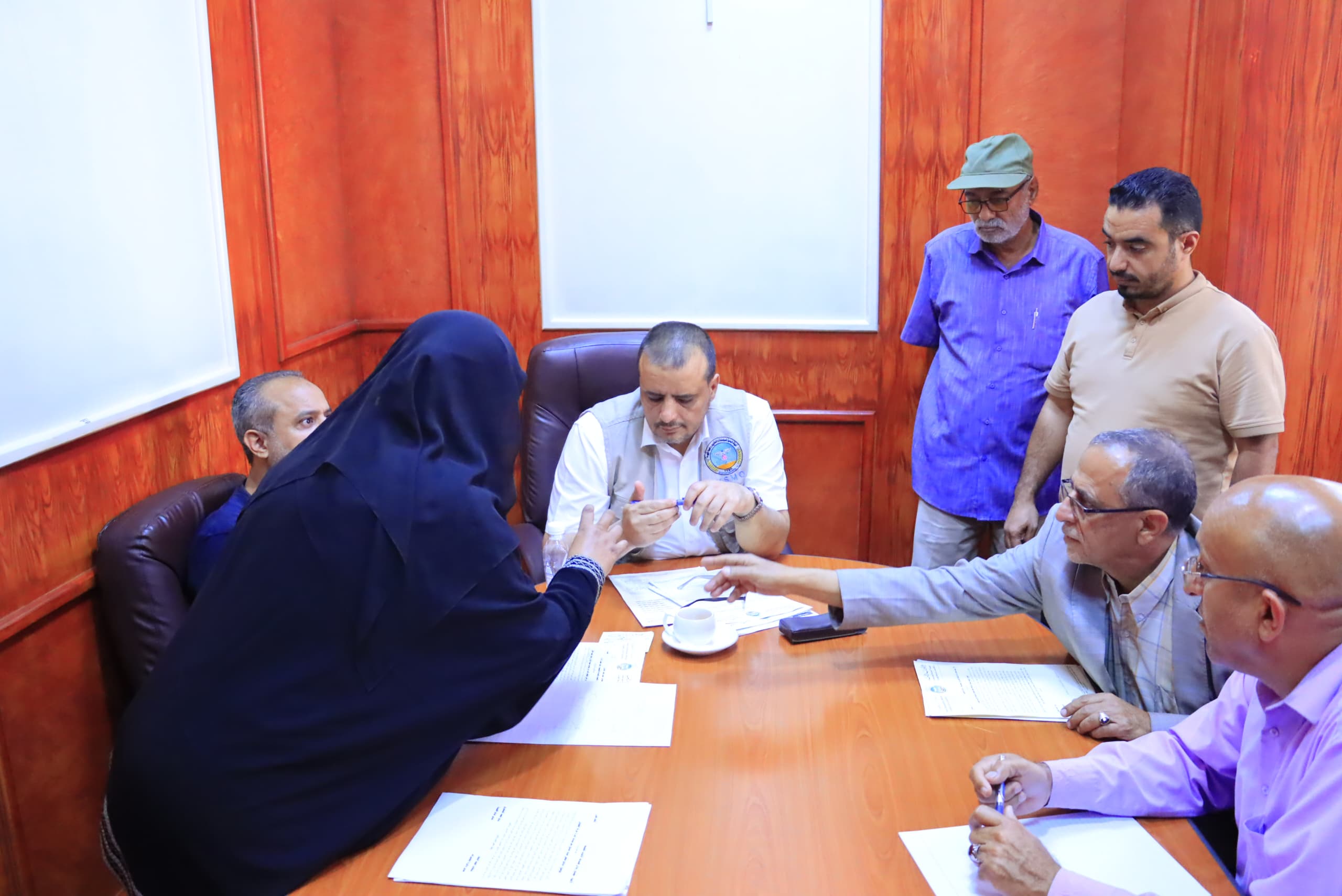 في اليوم المفتوح.. مدير عام المواصفات والمقاييس يحث التجار والمواطنين على تطبيق سياسة مقاطعة البضائع والسلع الأمريكية والإسرائيلية