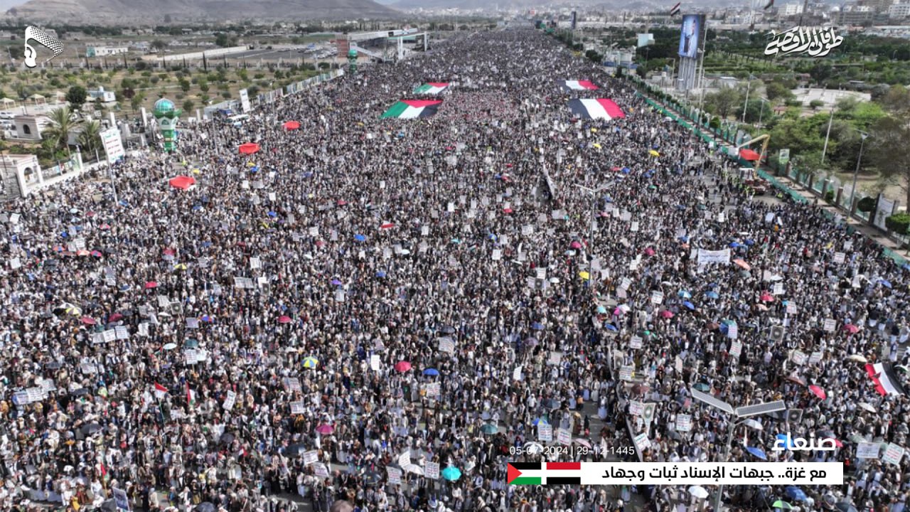 شاهد... طوفان يجتاح العاصمة صنعاء من جميع الجهات