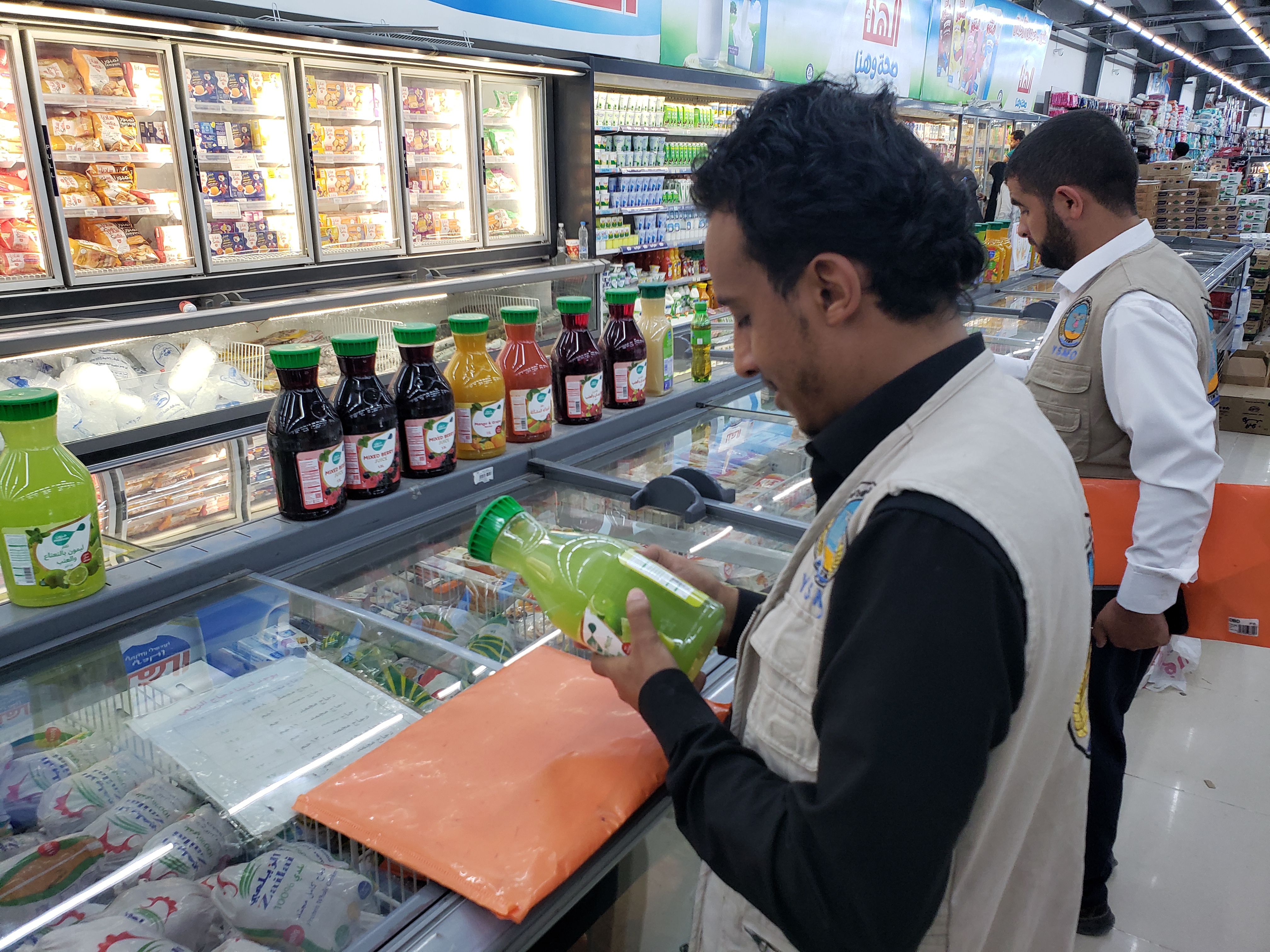 المواصفات والمقاييس تنفذ حملة ميدانية لمسح الأسواق في أمانة العاصمة والمحافظات