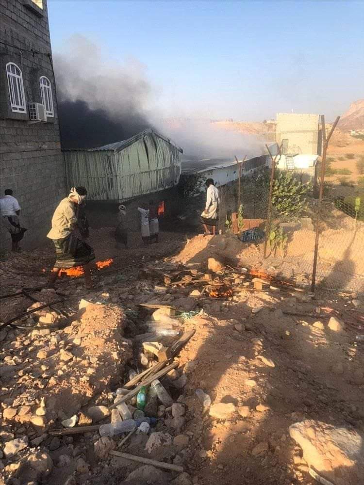 اندلاع حريق هائل يضي محافظة شبوة  ... صور