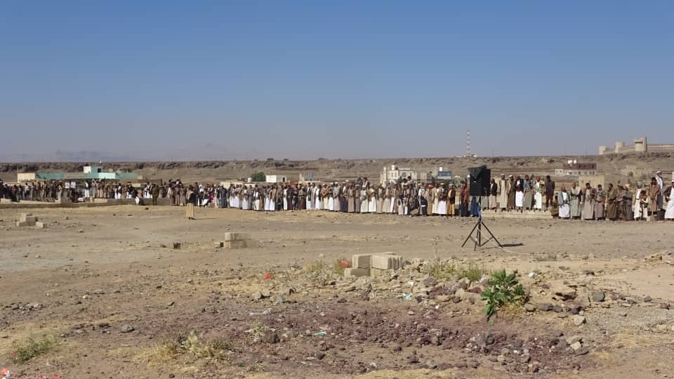 في وقفة قبلية مسلحة.. أبناء قبائل عيال سريح بعمران يعلنون النفير والجهوزية العالية لمواجهة الكيان الصهيوني