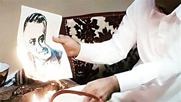 في مشهد تلفزيوني السعودية تحرق صورة جمال عبدالناصر والسلطات المصرية تصدر بيان تطالب السعودية بحذف المشهد 