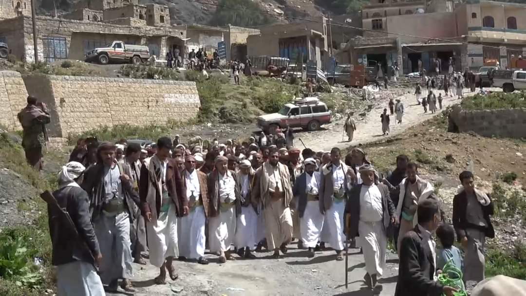 إنهاء قضية قتل وقعت بالخطأ بمديرية مسور محافظة عمران  ... صور