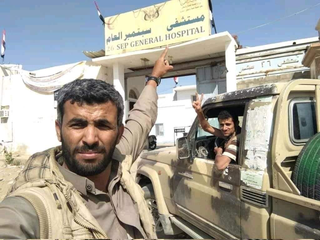 الإعلامي السقاف يسحق إعلامي المرتزقه الشاطر ويتصور في فلة القيادي بحيبح ومشفى ٢٦ سبتمبر بالجوبه  ..صور