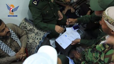 صور جميلة من داخل وخارج  .. وزارة الداخلية تسلم منازل الأسر المتضررة في رداع بعد إعادة إعمارها وتأثيثها