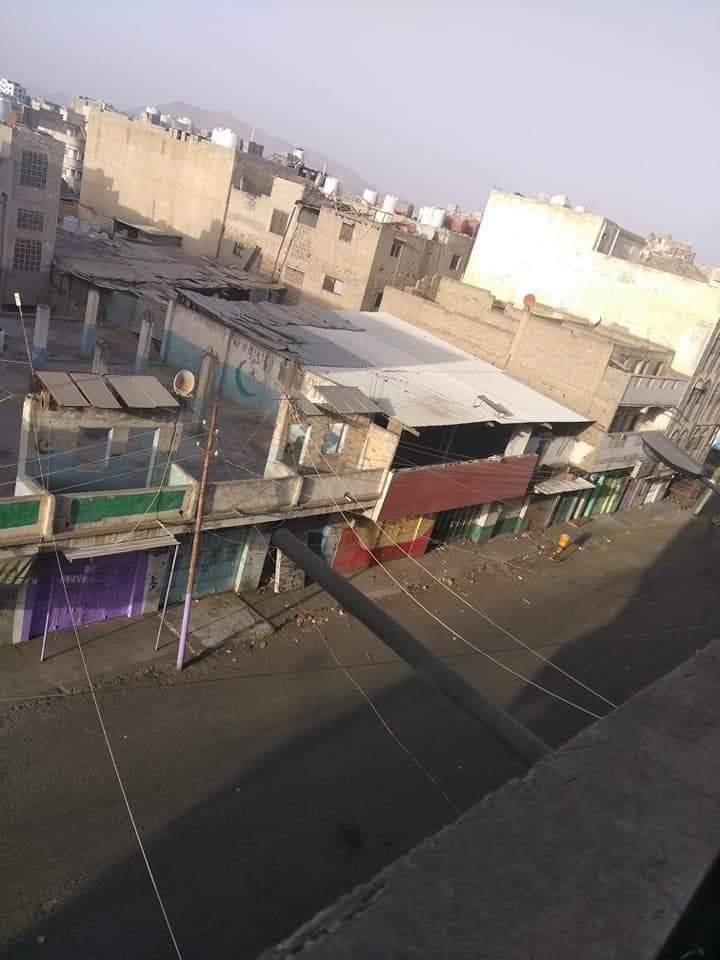 عااااجل بالصور :  اشتباكات وحرب شوراع في هذا المنطقه بعد هدوء دام لفترة طويله