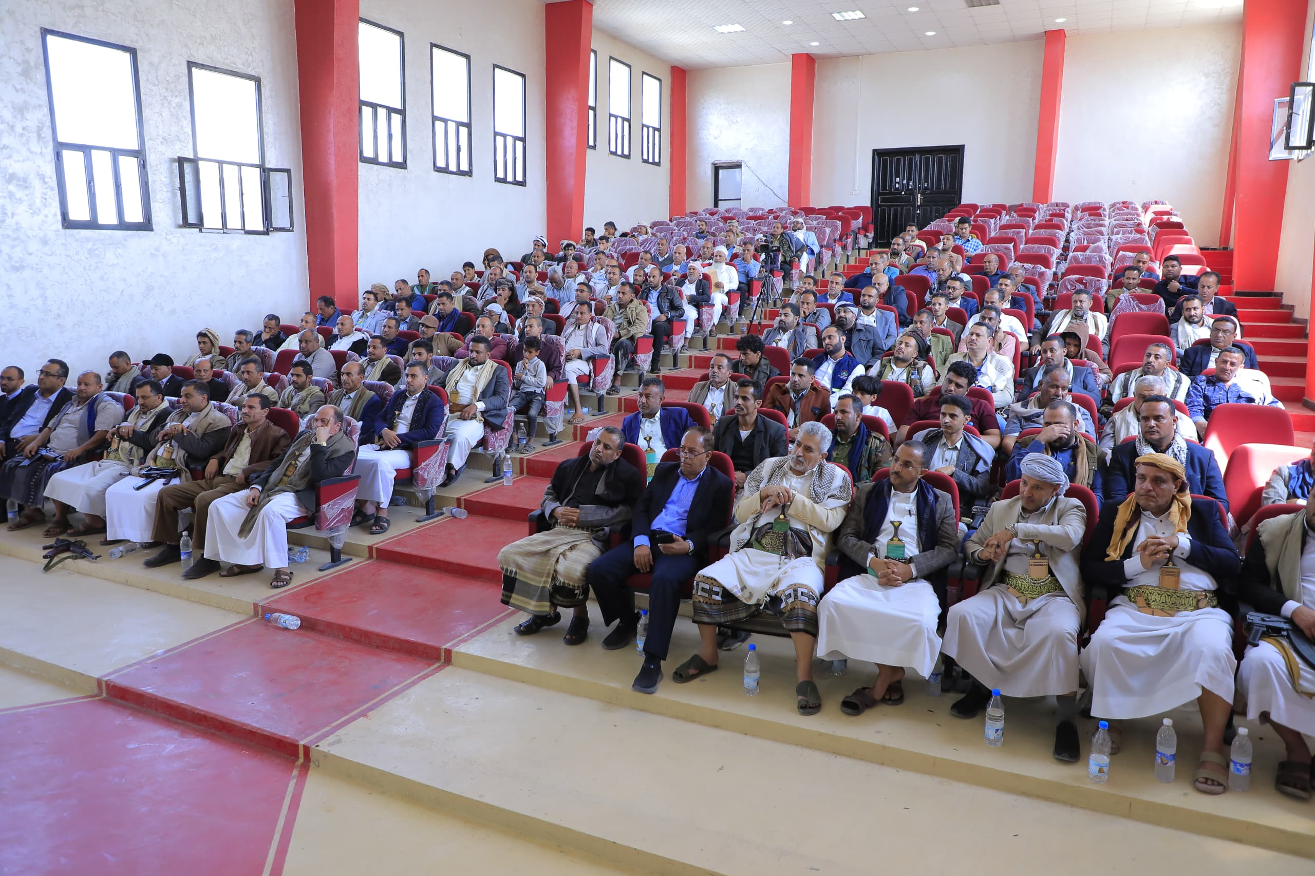 الهيئة اليمنية للمواصفات تشارك في اللقاء الأسبوعي العاشر بين الحكومة والقطاع الخاص بتعز