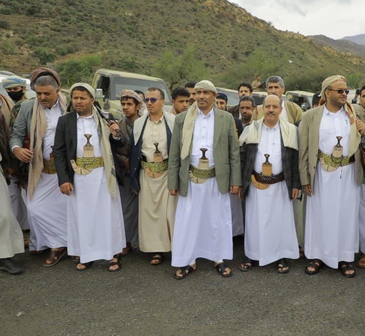 مدير عام هيئة المواصفات يتفقد المرابطين بجبهتي حيفان والقبيطة بمحافظة تعز