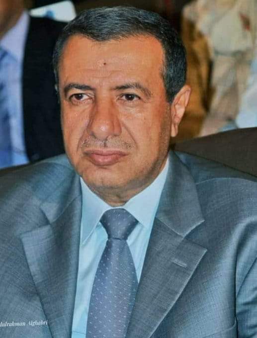 رسالتين ساره تبادلها السيد الحوثي والشيخ أبو رأس وقيادي مؤتمري يعلق عليه ..( النص )