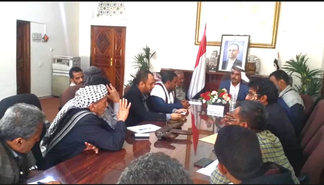 السلطة المحلية بشبوة: تحذيرات قائد الثورة لتحالف العدوان من المماطلة في الملف الإنساني تعبر عن قناعة كل يمني