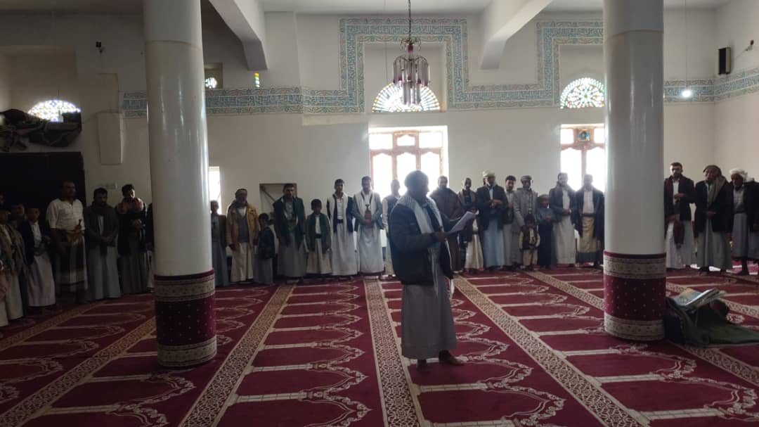 أبناء ضلاع الأشمور يجددون العهد في وقفة شعبية حاشدة: 