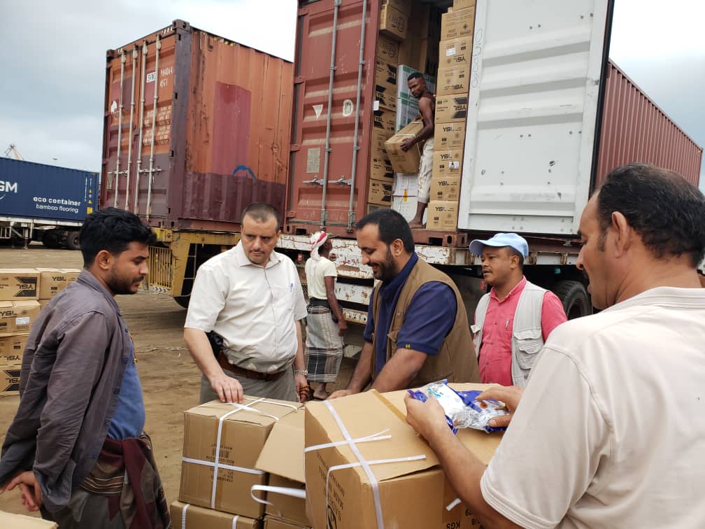 مدير عام المواصفات والمقاييس يتفقد فرع الهيئة بمحافظة الحديدة