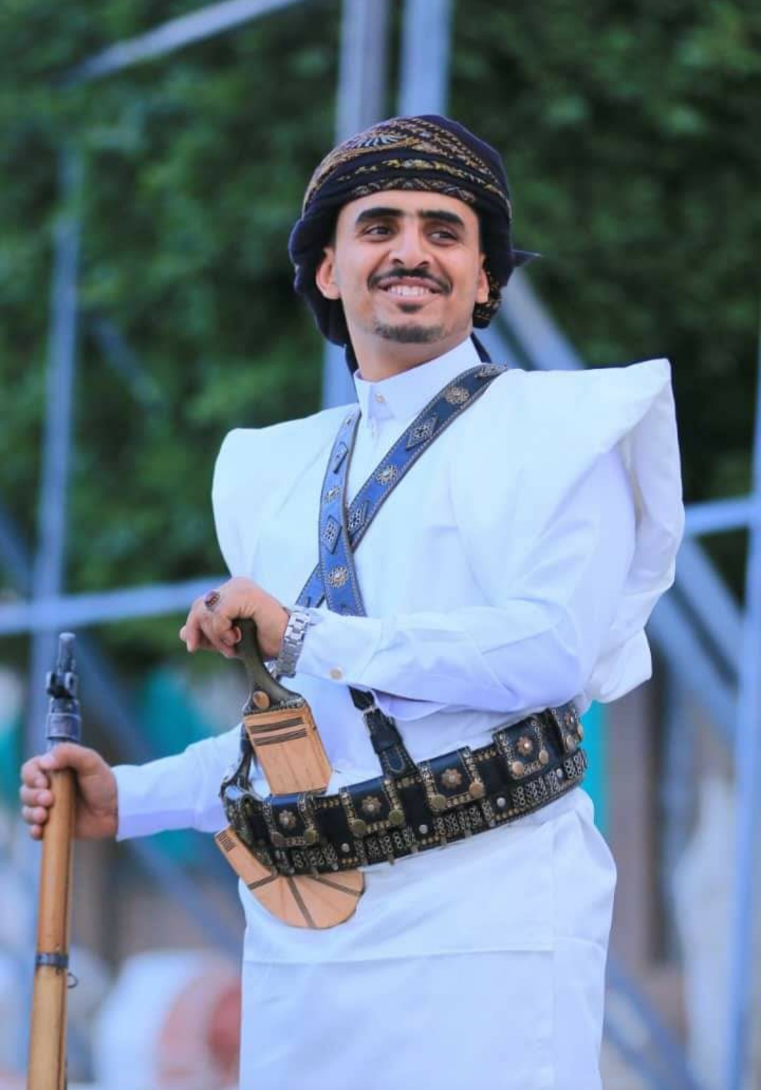 الصديق العزيز مرشد محمد المنصوب يحتفل بمناسبة زفاف نجله عاصم تهانينا